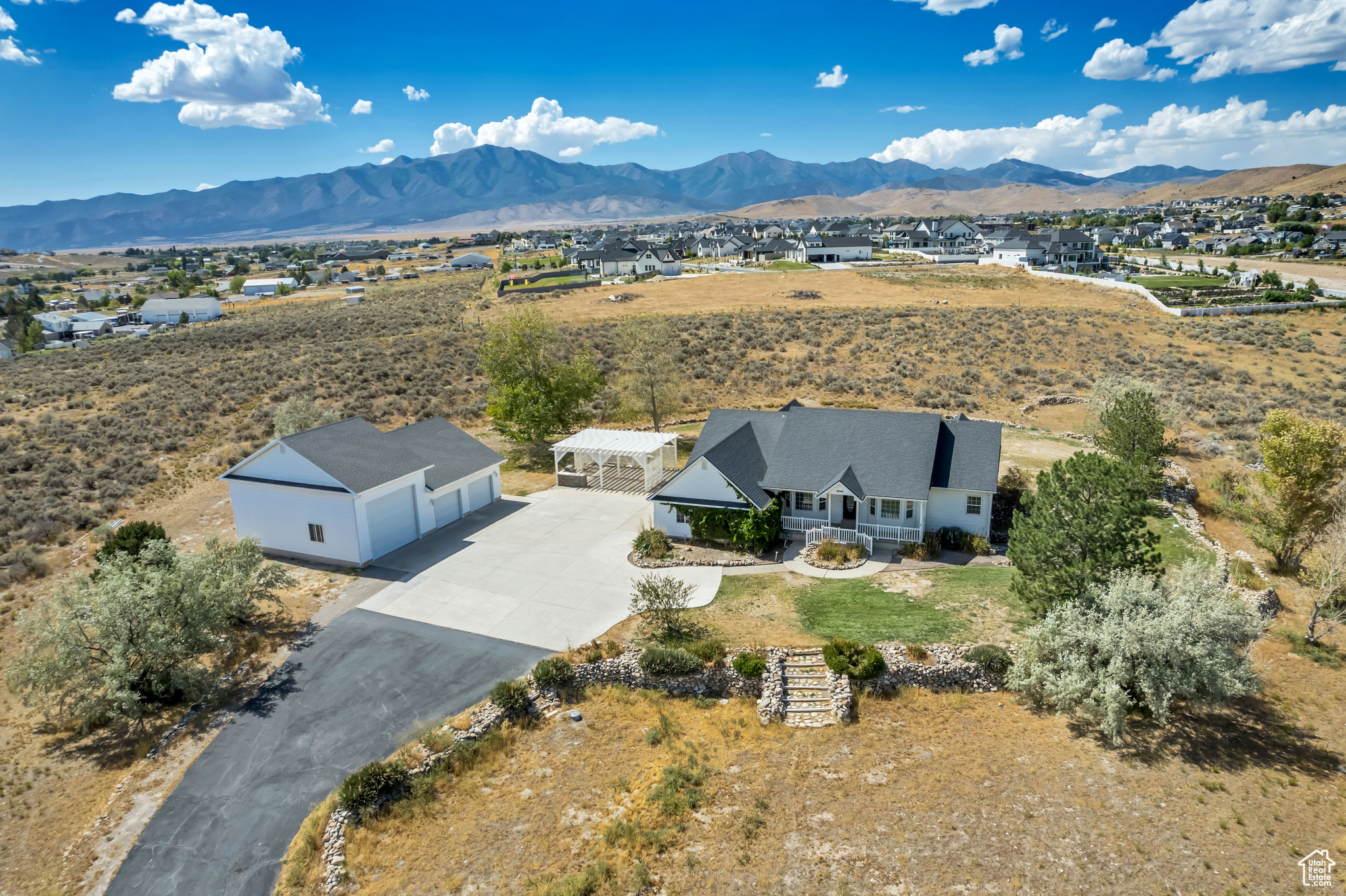 CEDAR PASS RANCH - Residential