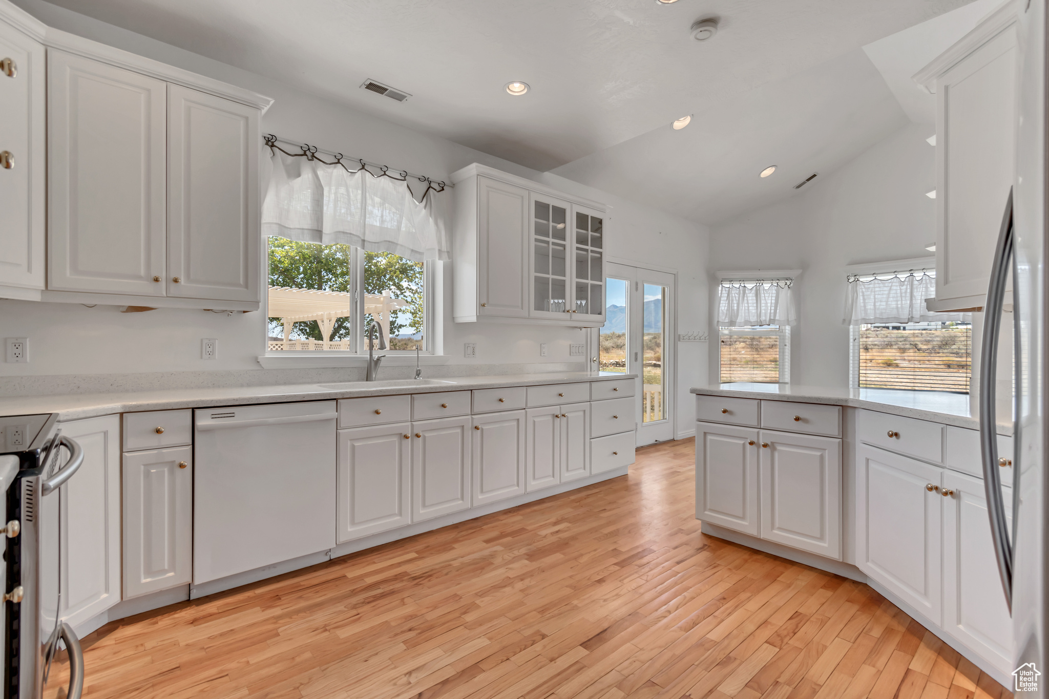 CEDAR PASS RANCH - Residential