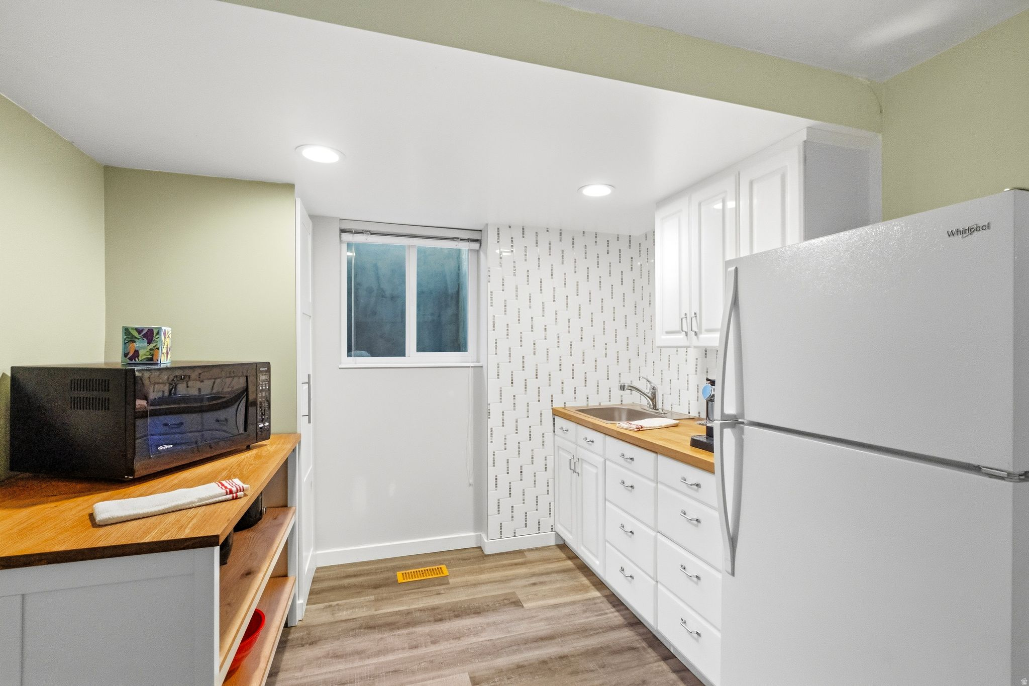 RANCHO VILLA - Residential