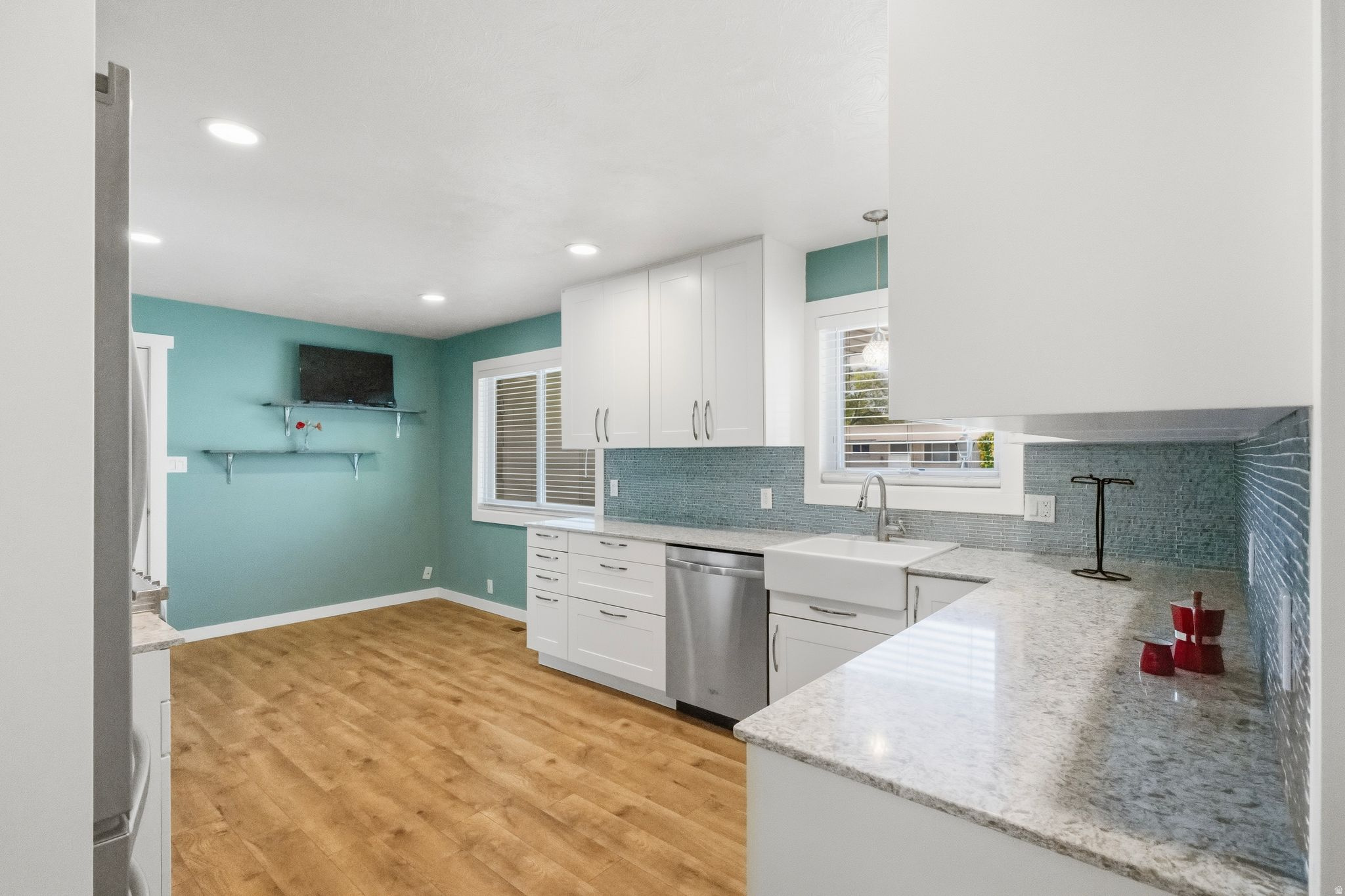 RANCHO VILLA - Residential