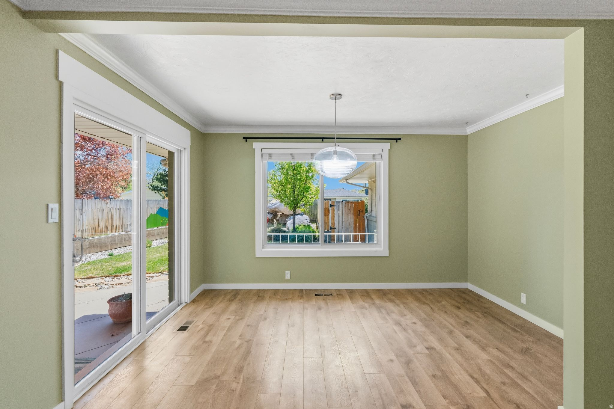 RANCHO VILLA - Residential