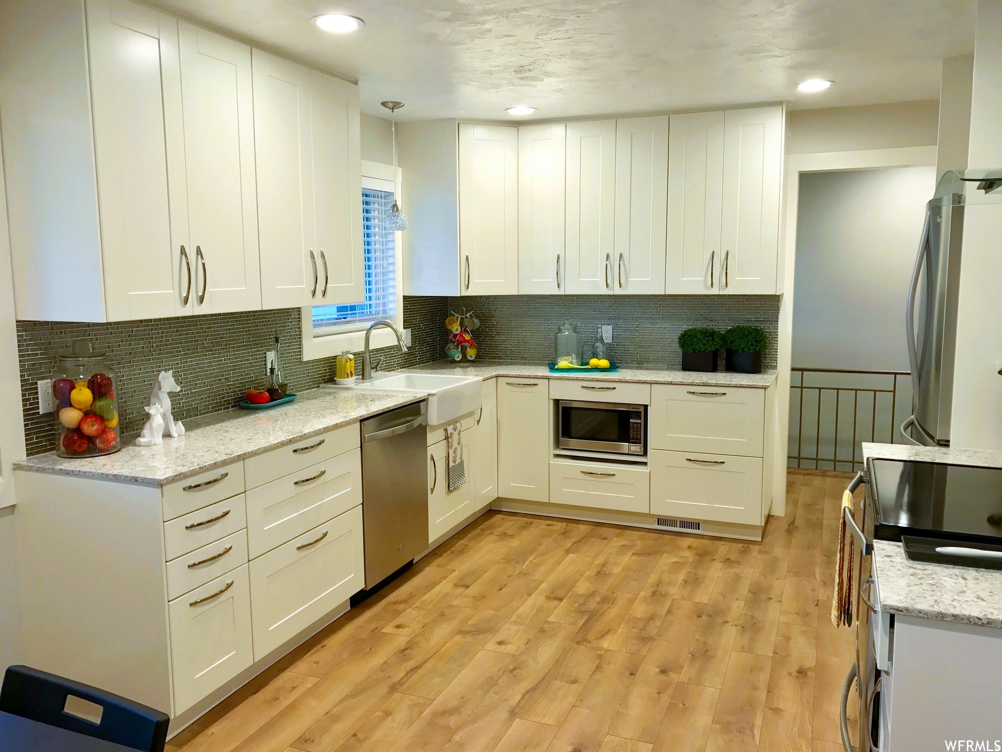 RANCHO VILLA - Residential