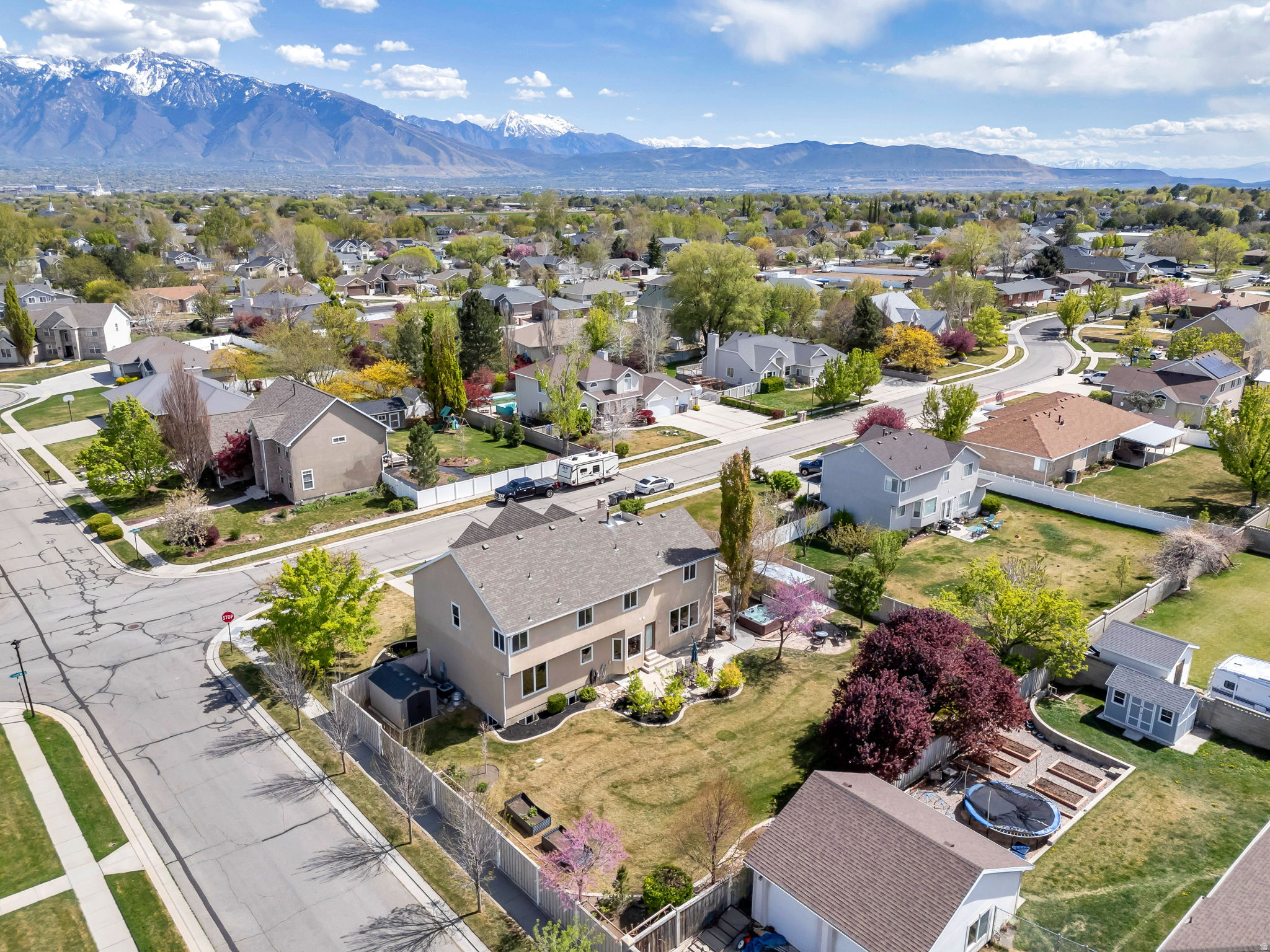 CAMERON PARK - Residential