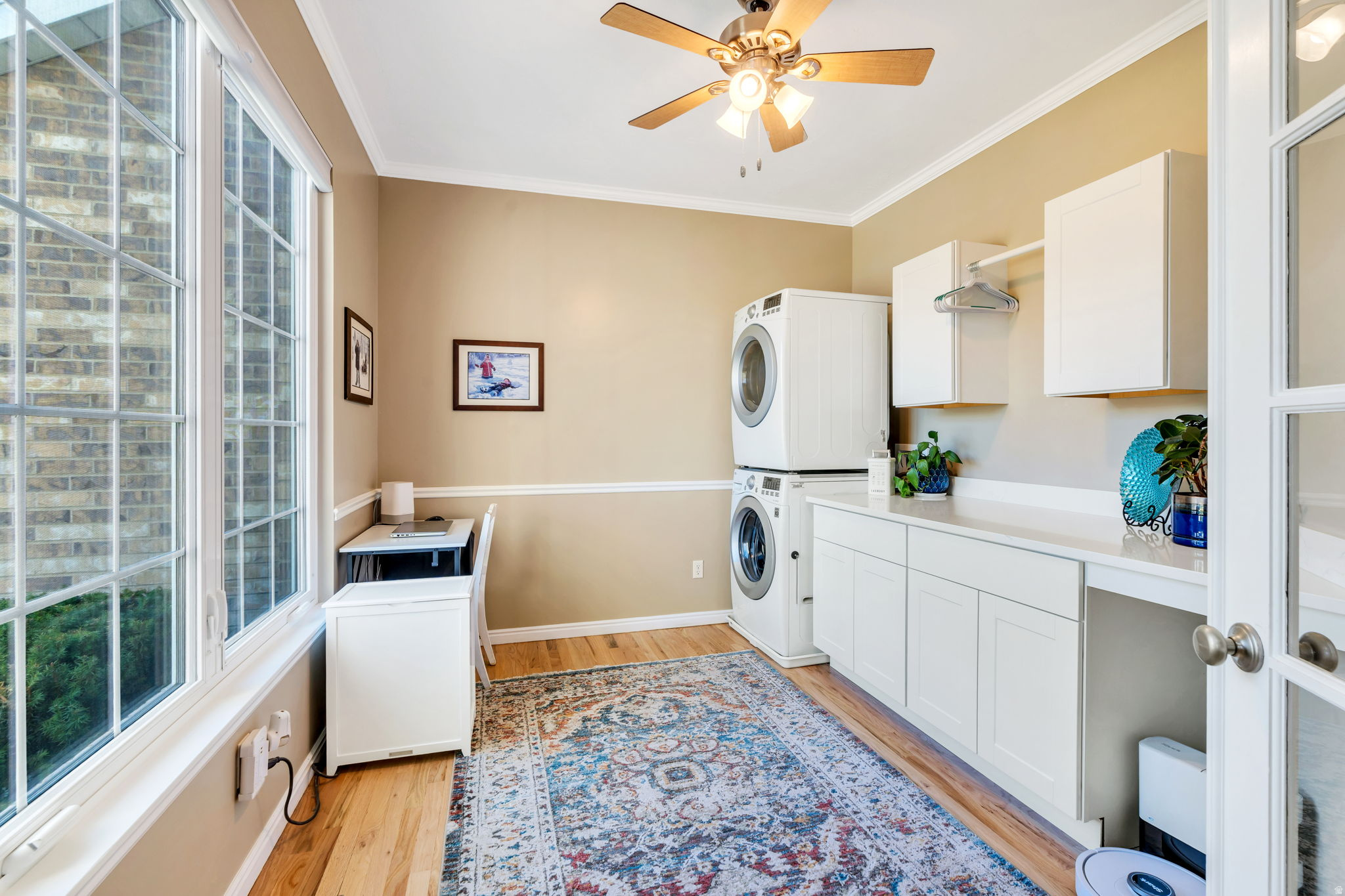 CAMERON PARK - Residential