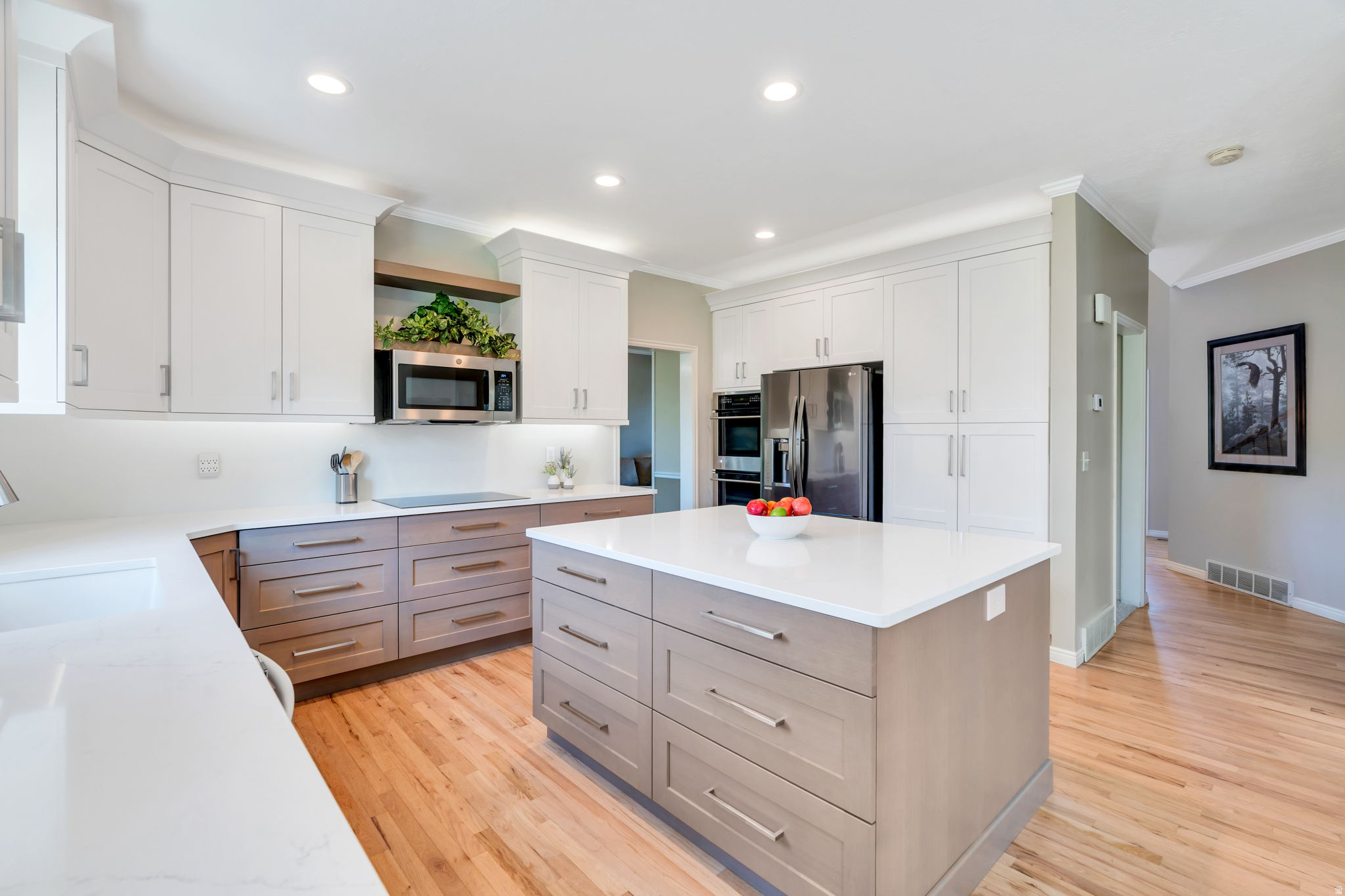 CAMERON PARK - Residential