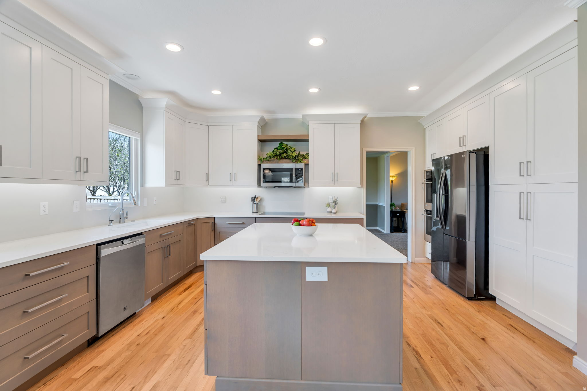 CAMERON PARK - Residential