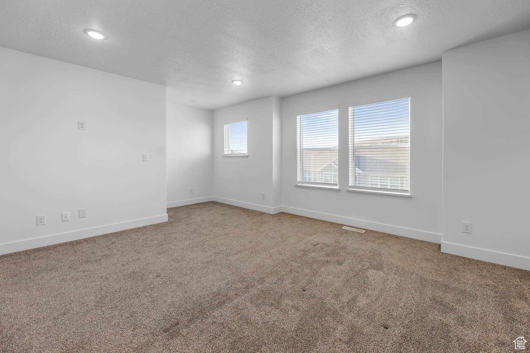 JUNIPER SPRINGS - Residential