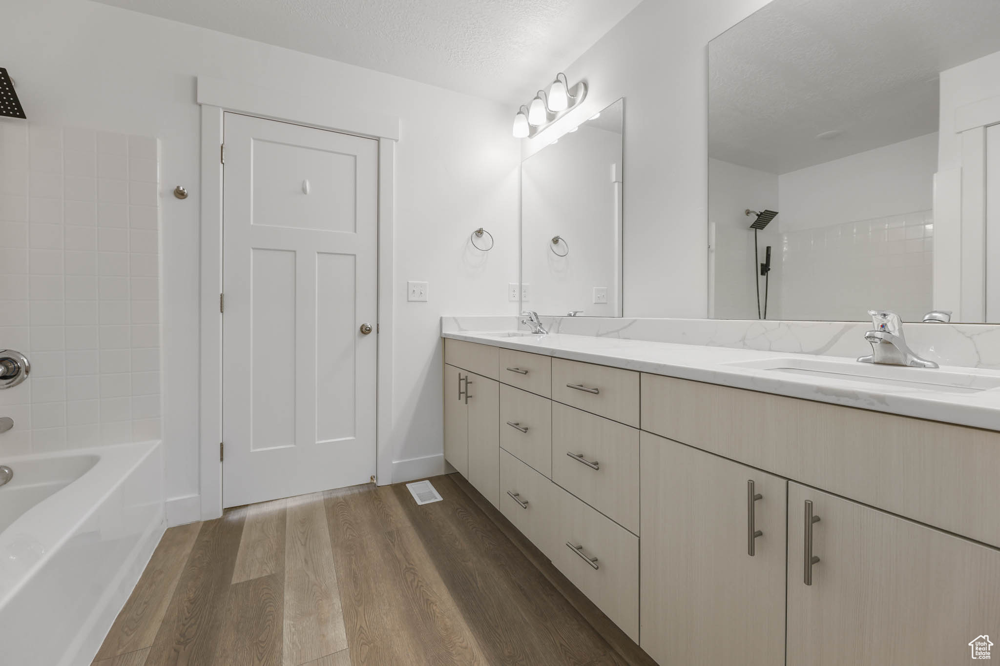 JUNIPER SPRINGS - Residential