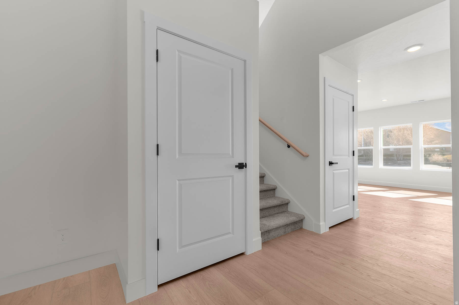 BELLE HOLLOW - Residential