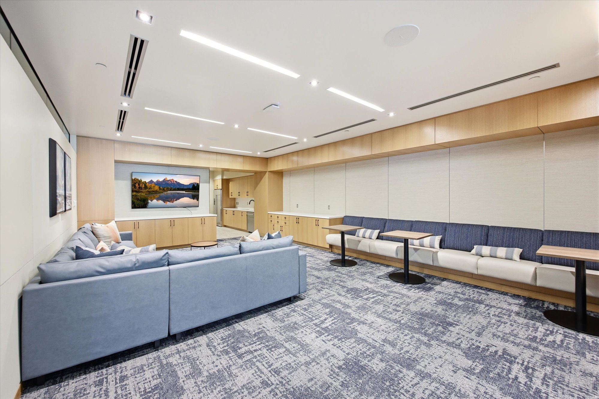 THE REGENT AT CITY C - Residential