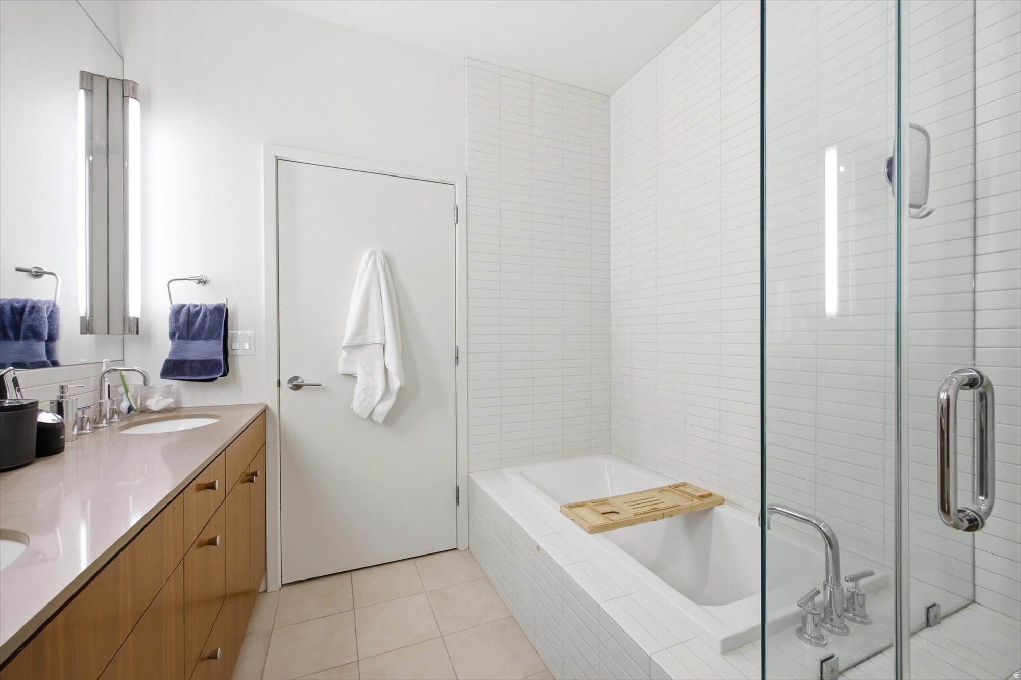 THE REGENT AT CITY C - Residential