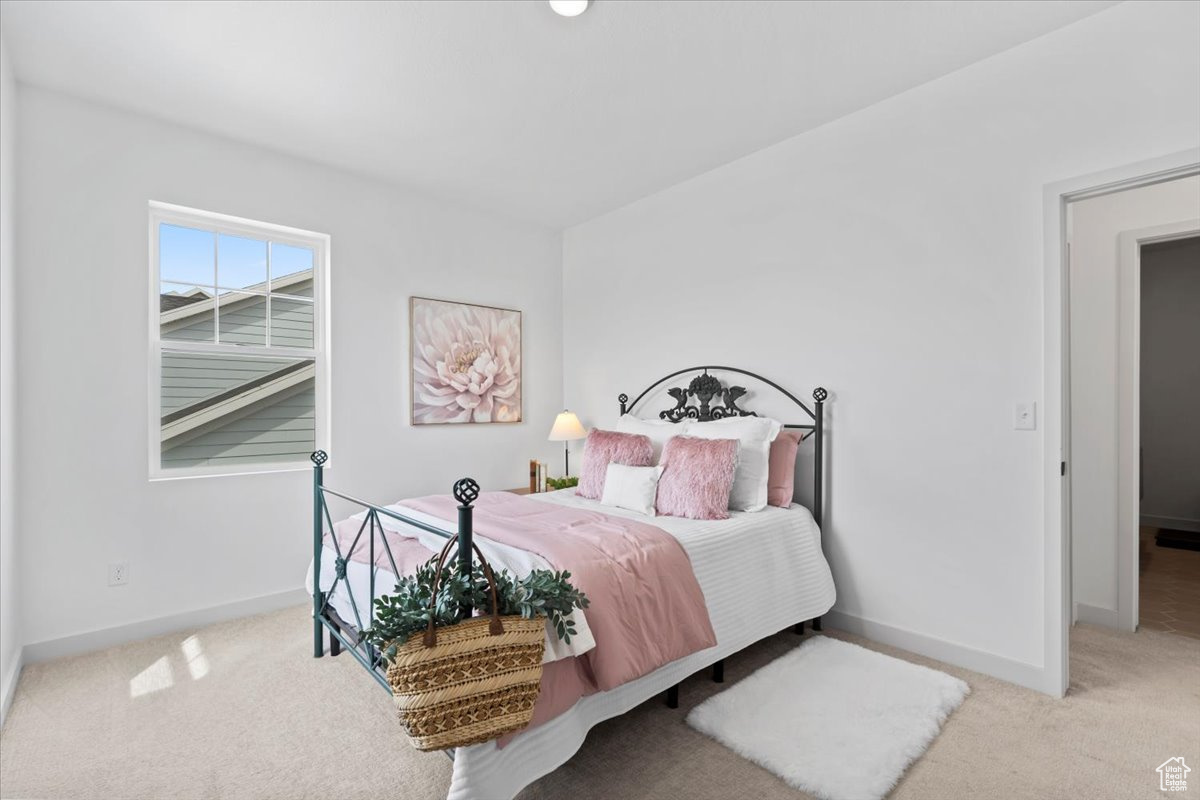 DAYBREAK - Residential
