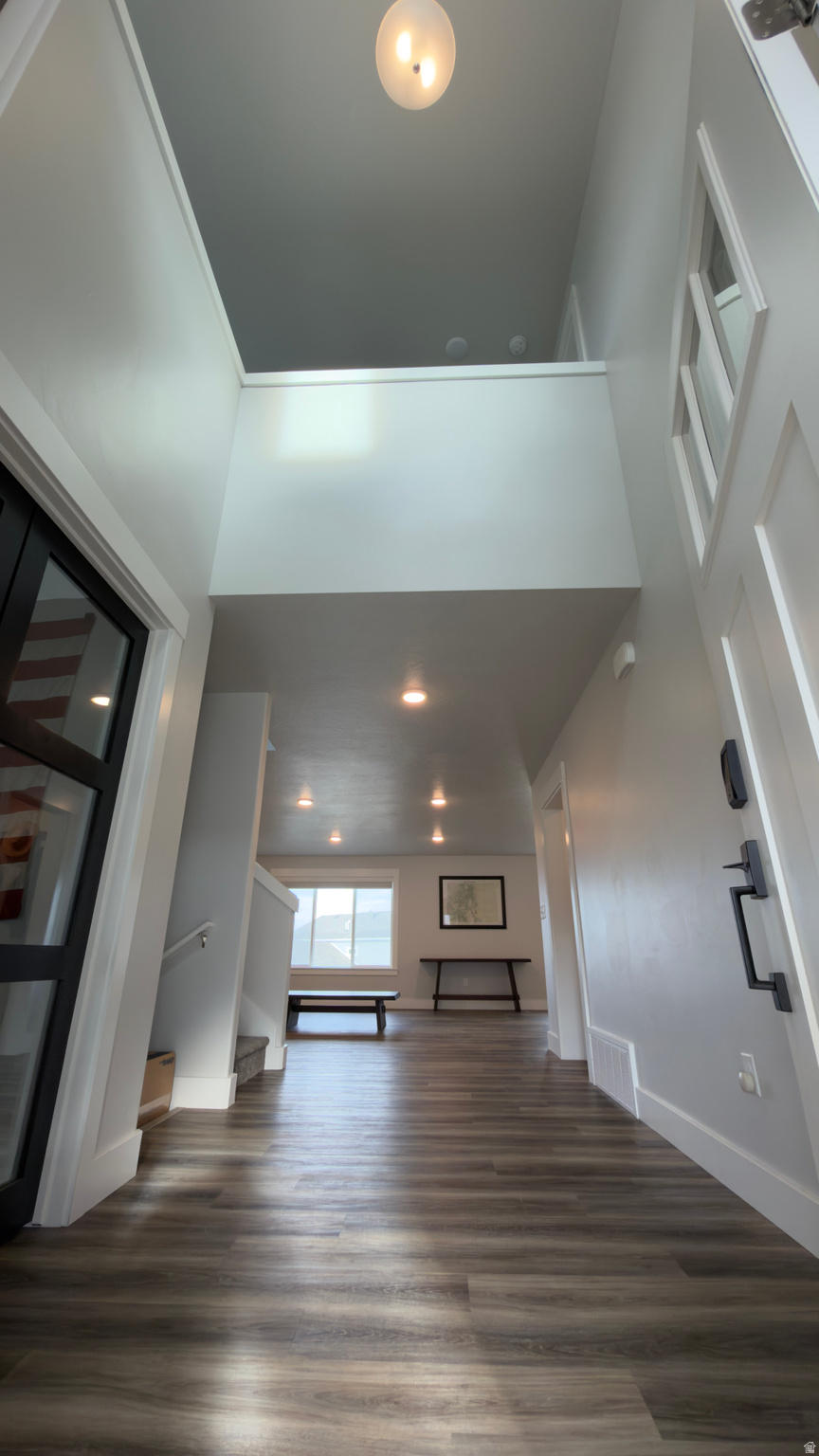 THE COMMUNITIES @ DEER CREST - Residential