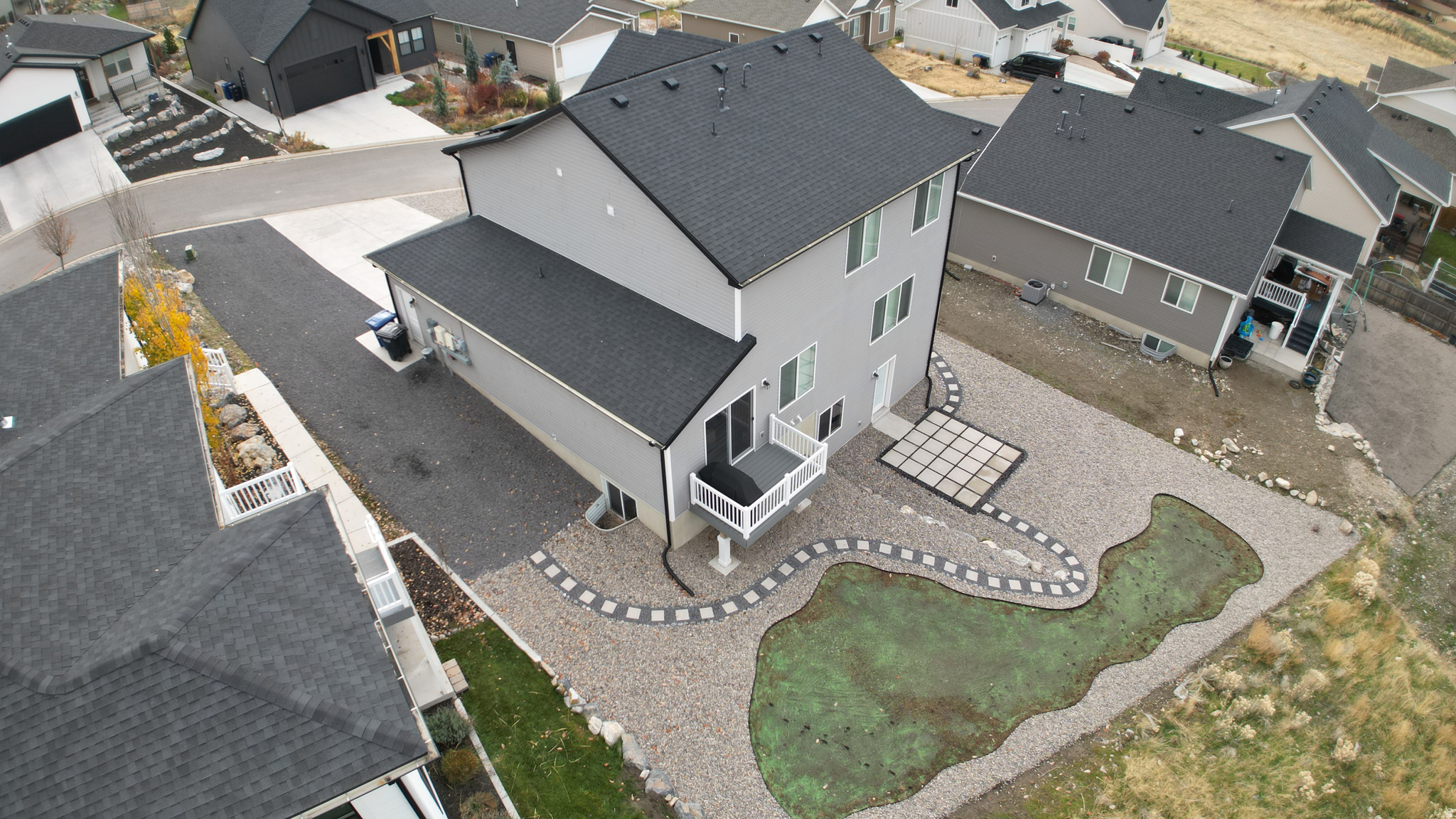 THE COMMUNITIES @ DEER CREST - Residential