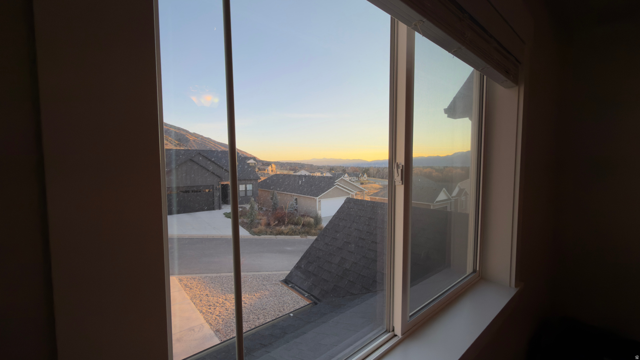 THE COMMUNITIES @ DEER CREST - Residential