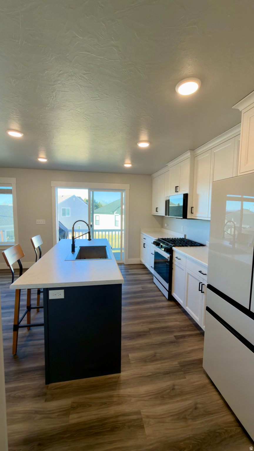 THE COMMUNITIES @ DEER CREST - Residential