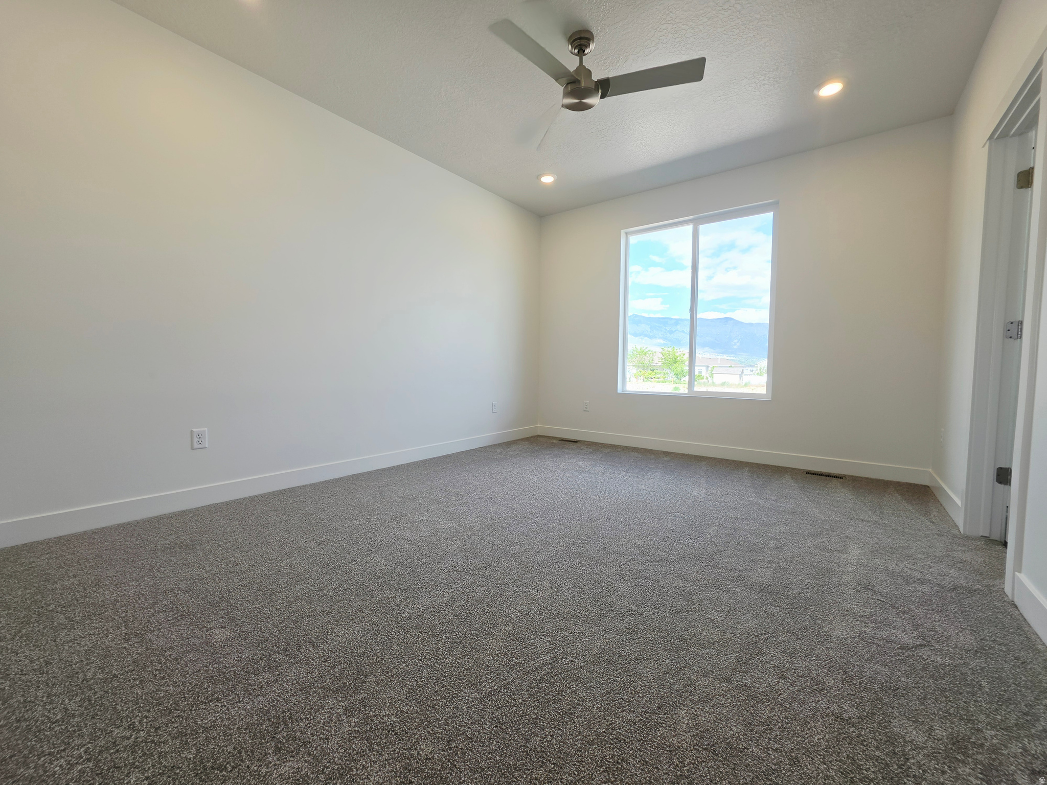 CREEKSIDE AT JDC RANCH - Residential