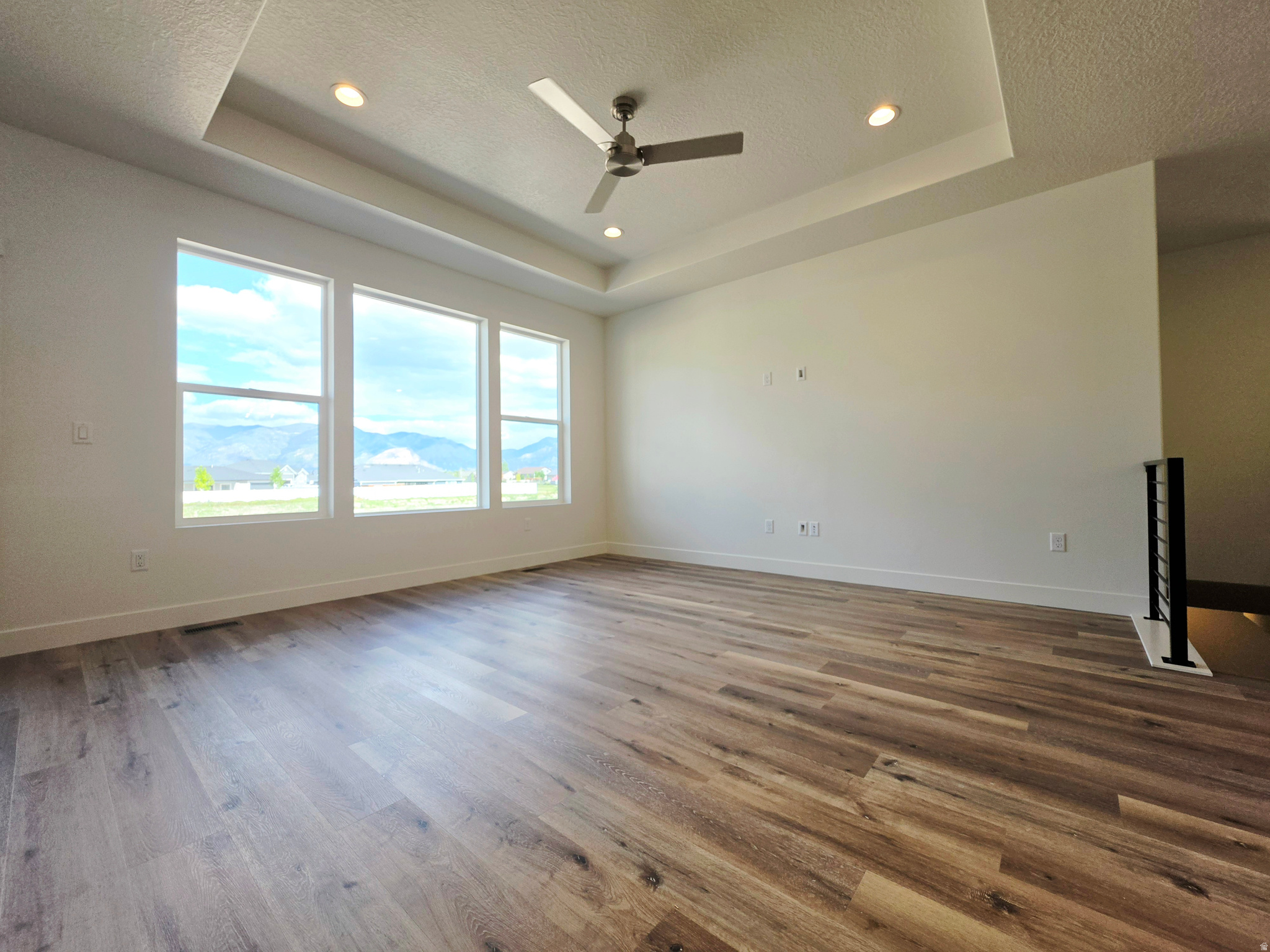 CREEKSIDE AT JDC RANCH - Residential