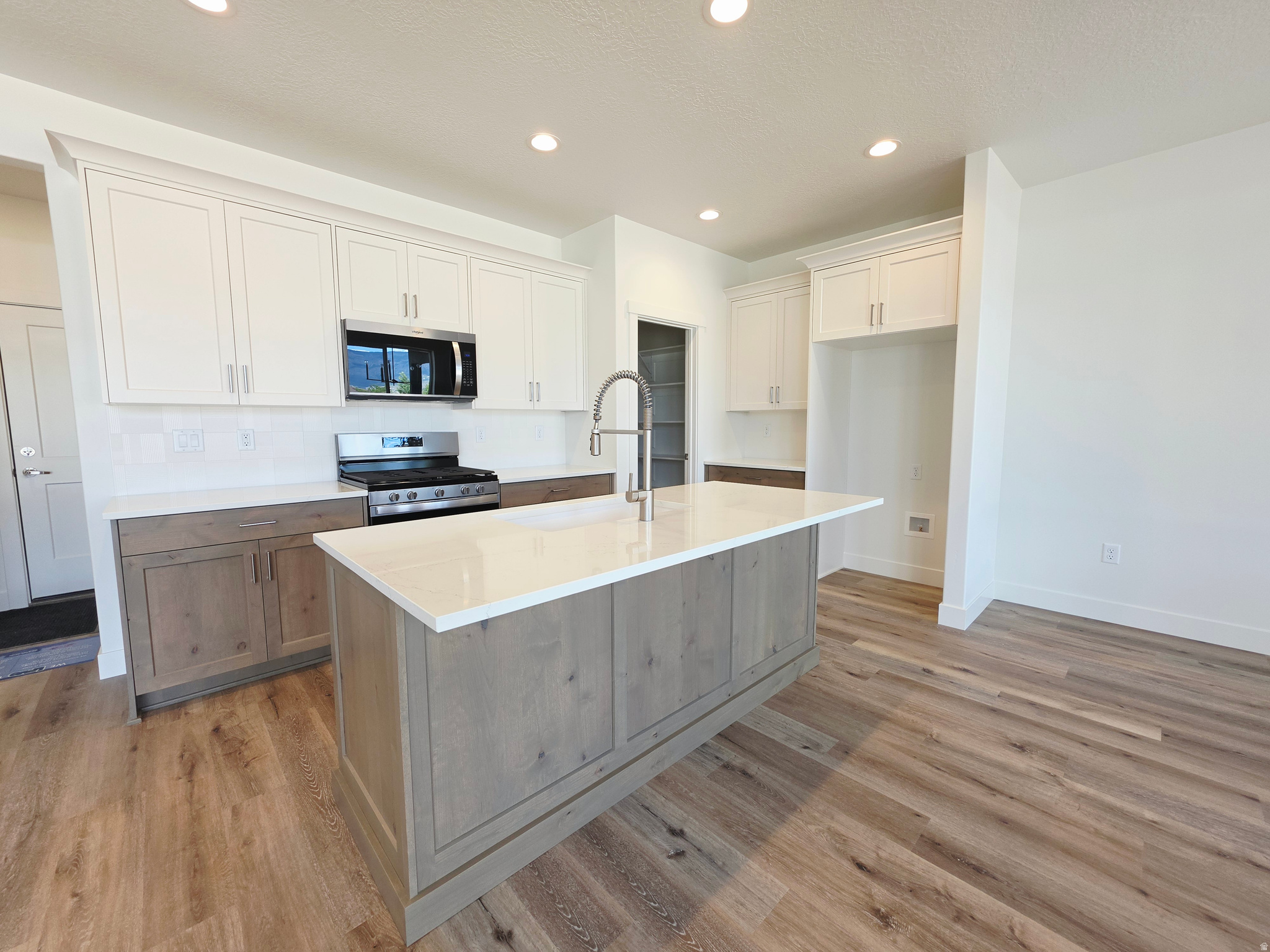CREEKSIDE AT JDC RANCH - Residential