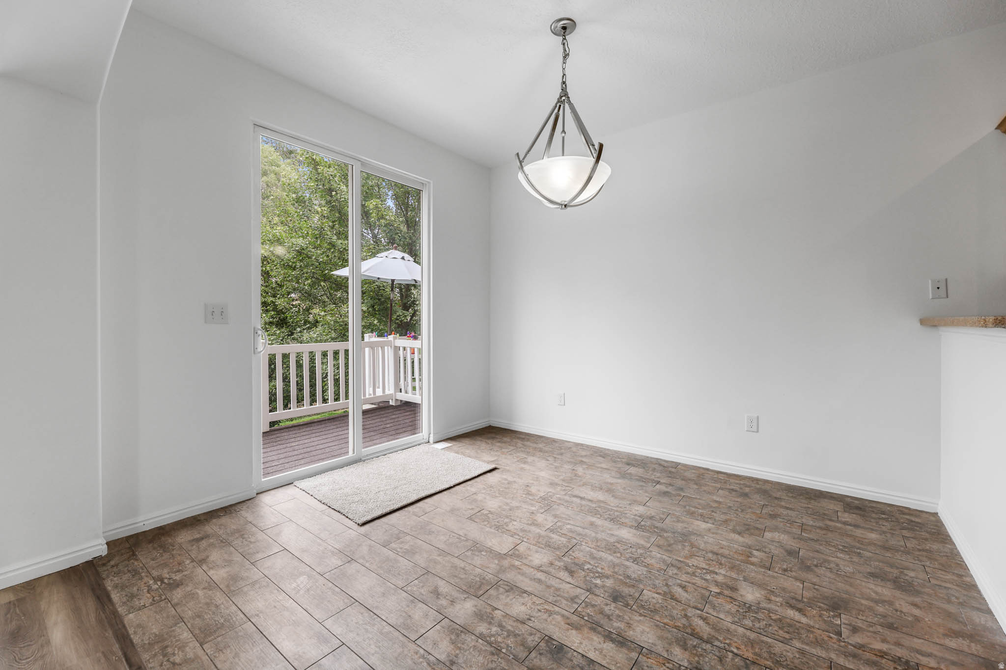 VINTAGE ON THE BLUFFS - Residential