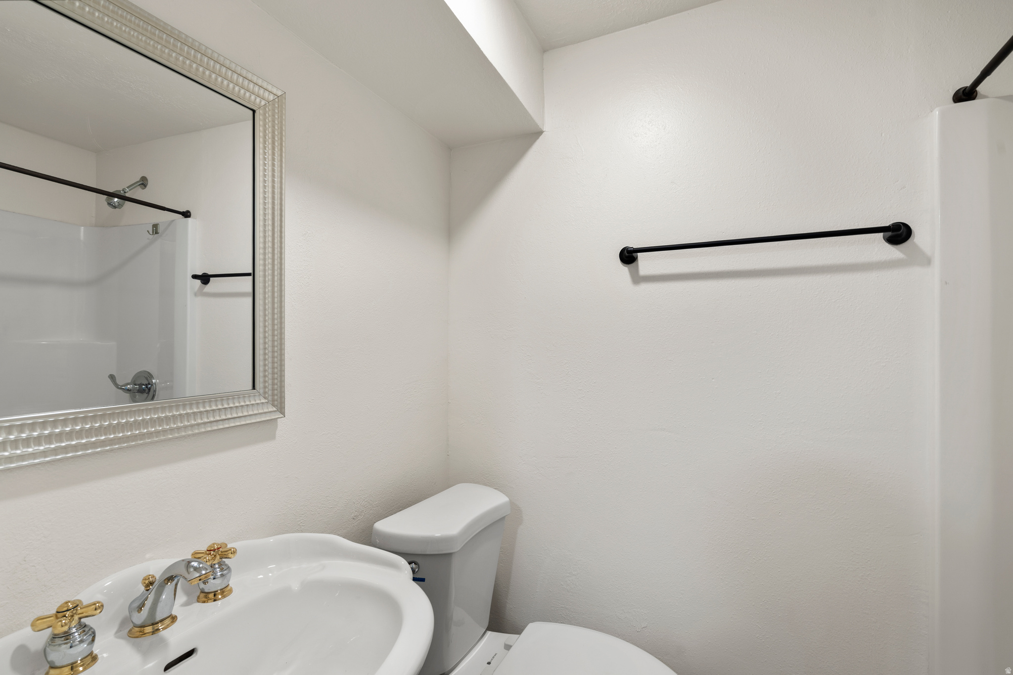 HAZELHURST - Residential