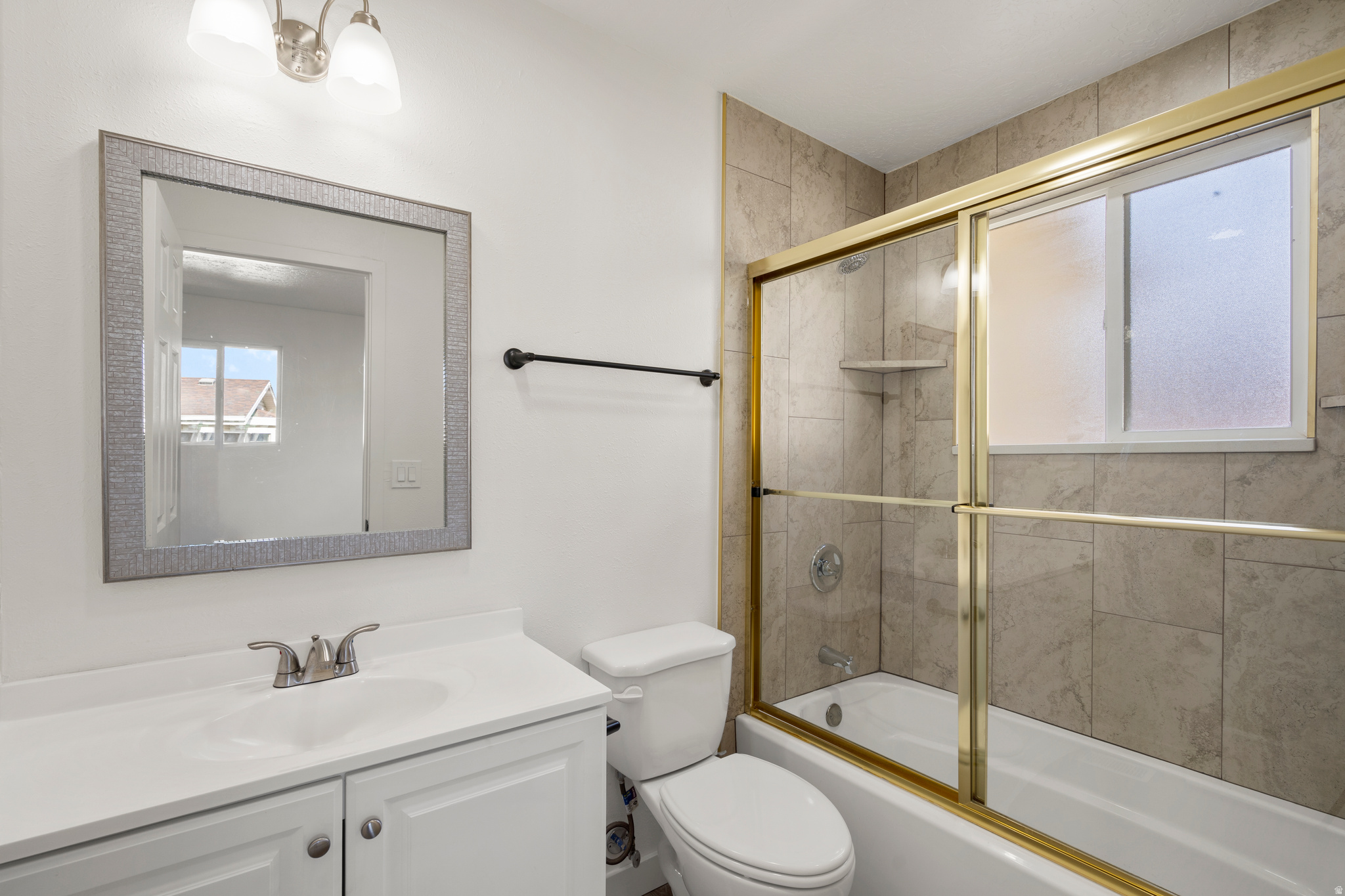 HAZELHURST - Residential