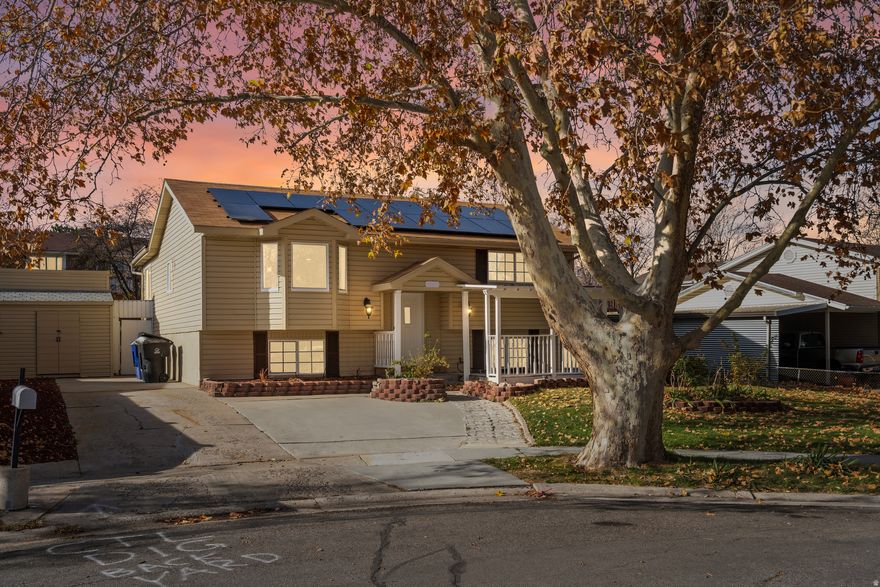 Discover this beautifully remodeled 7-bedroom, 3-bathroom home located in one of the most desirable neighborhoods in the heart of Taylorsville. Tucked away in a quiet cul-de-sac, this spacious split-entry/bi-level home has been updated from top to bottom and is truly move-in ready. Step inside and fall in love with the open-concept living area, featuring a brand-new kitchen, new appliances, and beautifully updated bathrooms. Fresh new flooring and carpet throughout give the home a modern, inviting feel.  This is the perfect combination of location, comfort, and style-ready for your family to enjoy on day one.