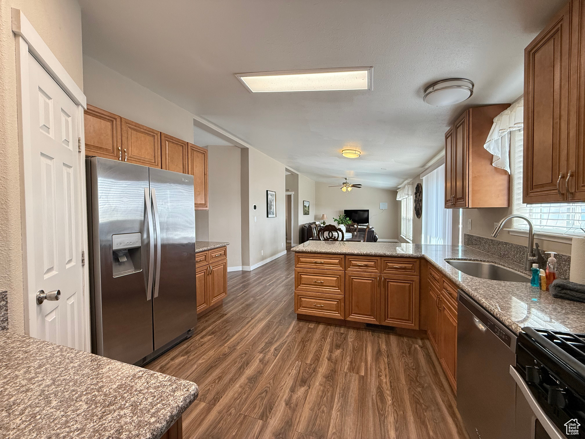 288 W Stuart Dr, Garden City, Utah image 5