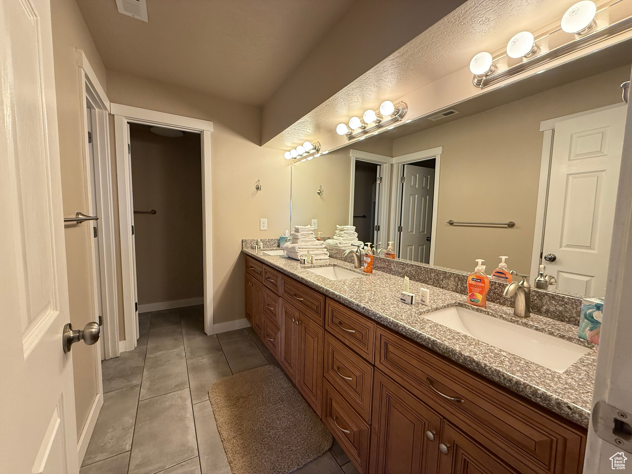 288 W Stuart Dr, Garden City, Utah image 22