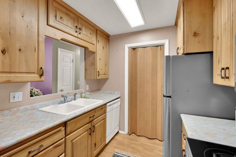 Tiny photo for 4194 S OAK MEADOWS DR #30, Taylorsville, UT 84123 (MLS # 2135636)