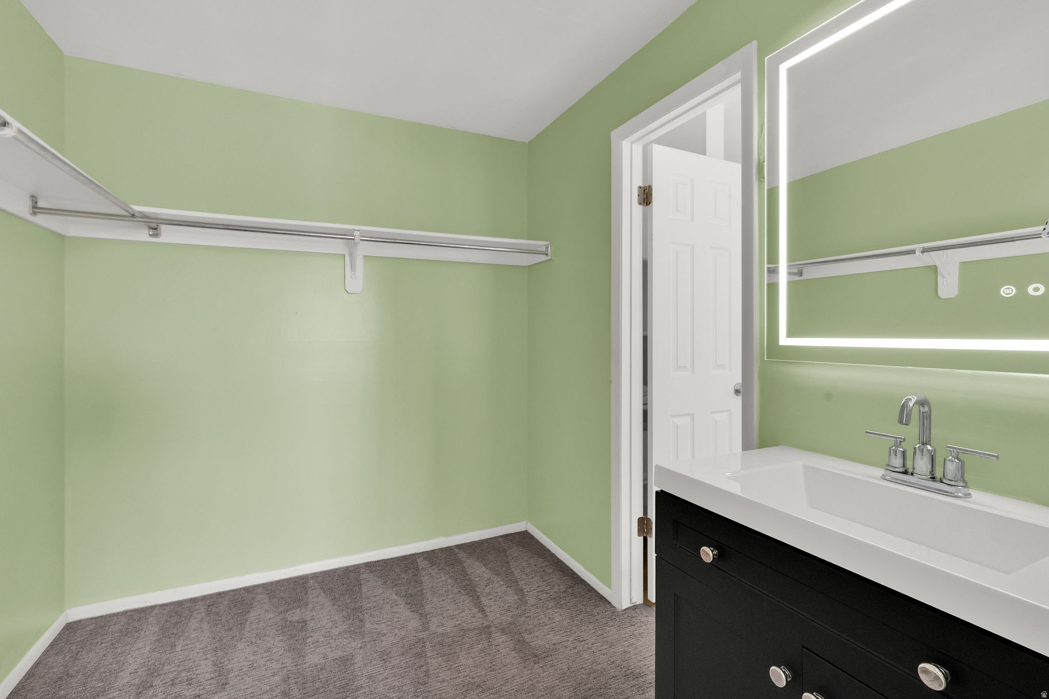 OAK MEADOWS - Residential