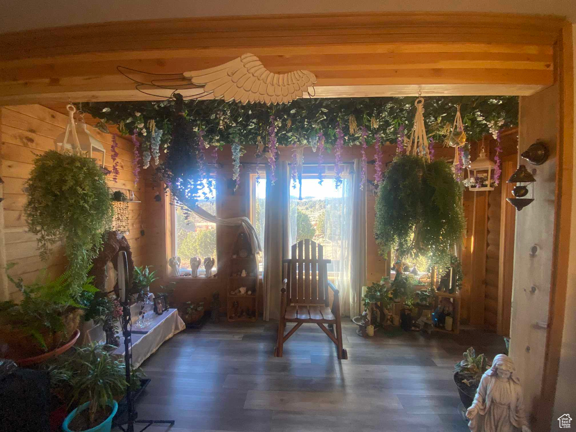 BANDANNA RANCH - Residential