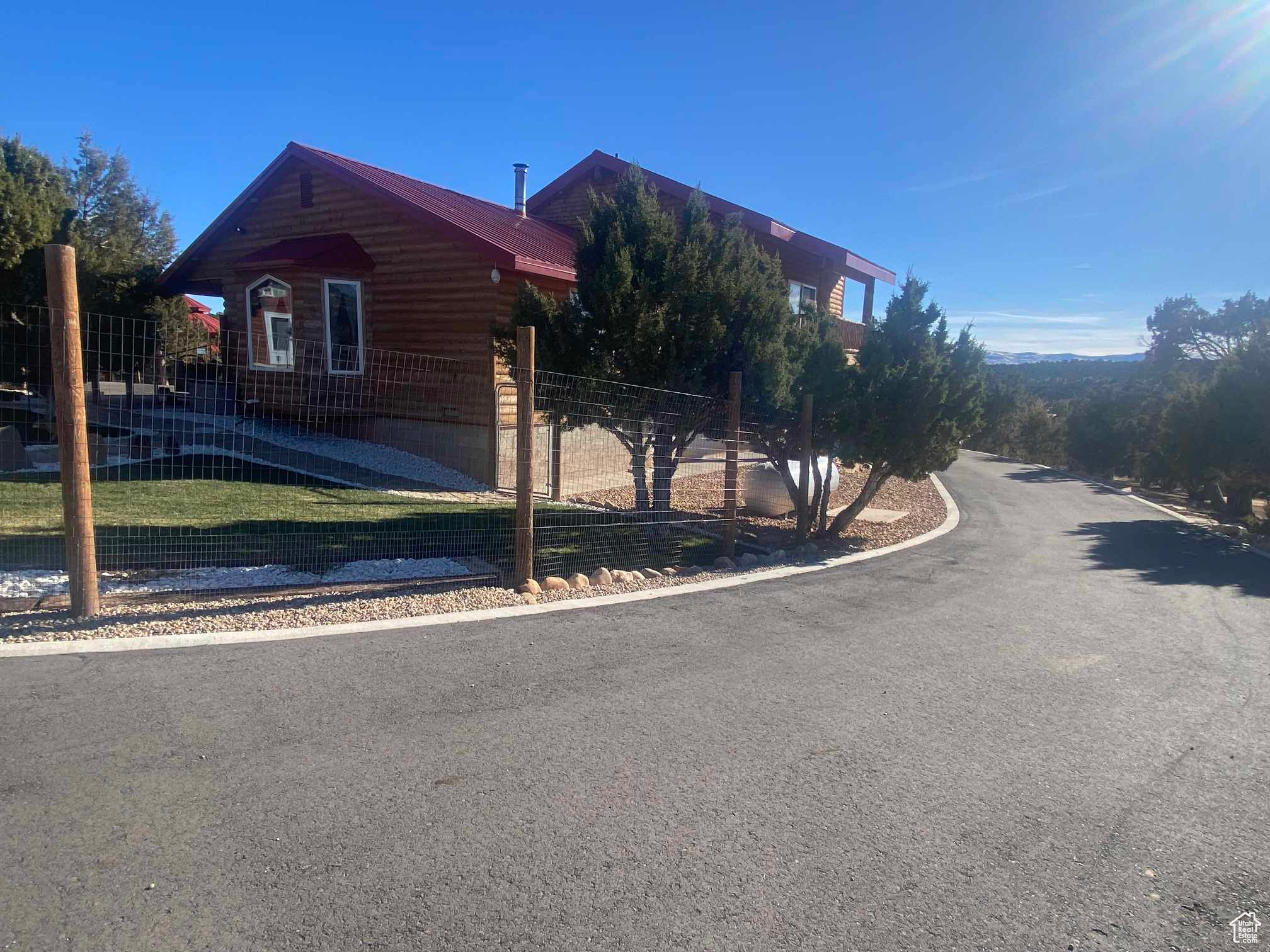 BANDANNA RANCH - Residential