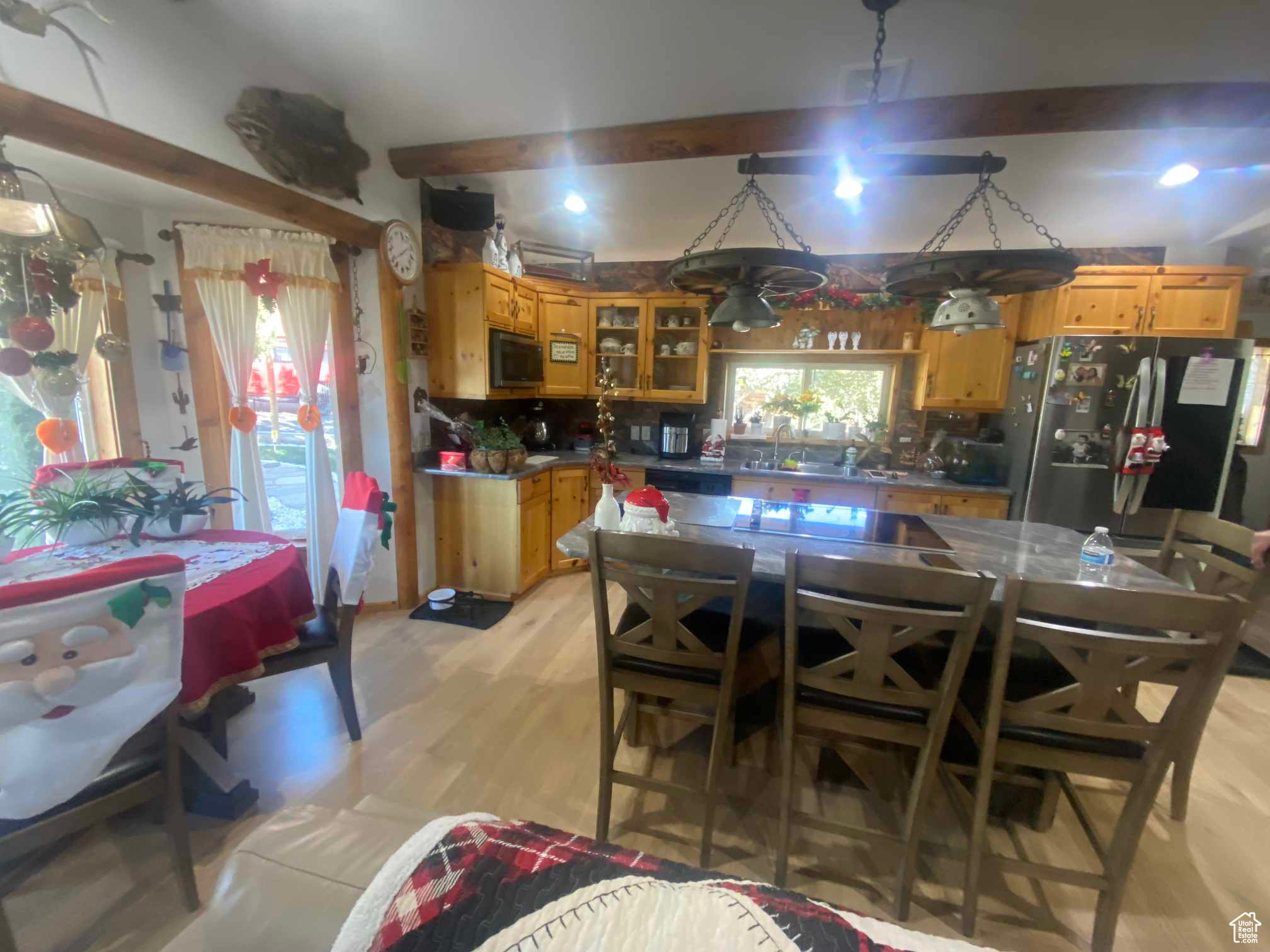 BANDANNA RANCH - Residential