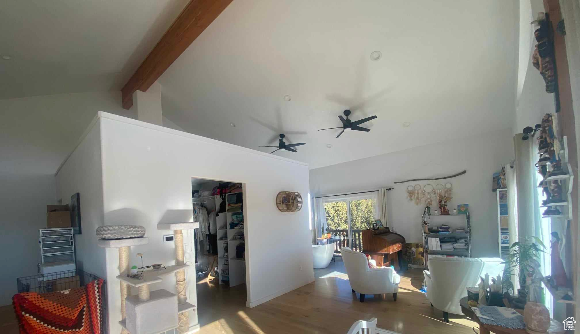 BANDANNA RANCH - Residential
