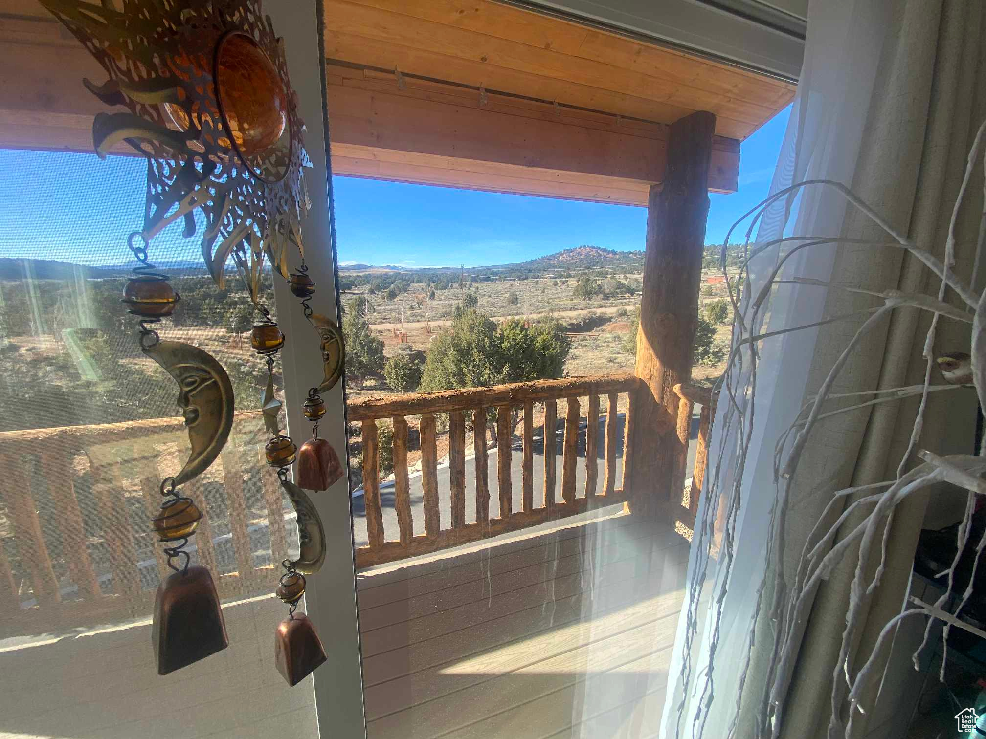 BANDANNA RANCH - Residential