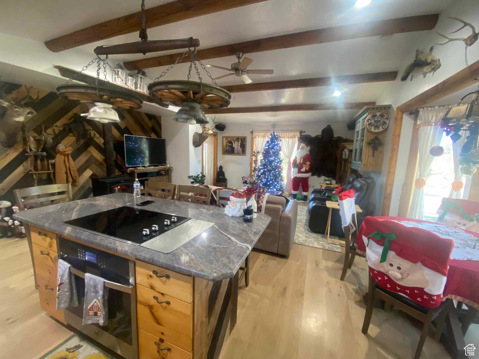 BANDANNA RANCH - Residential
