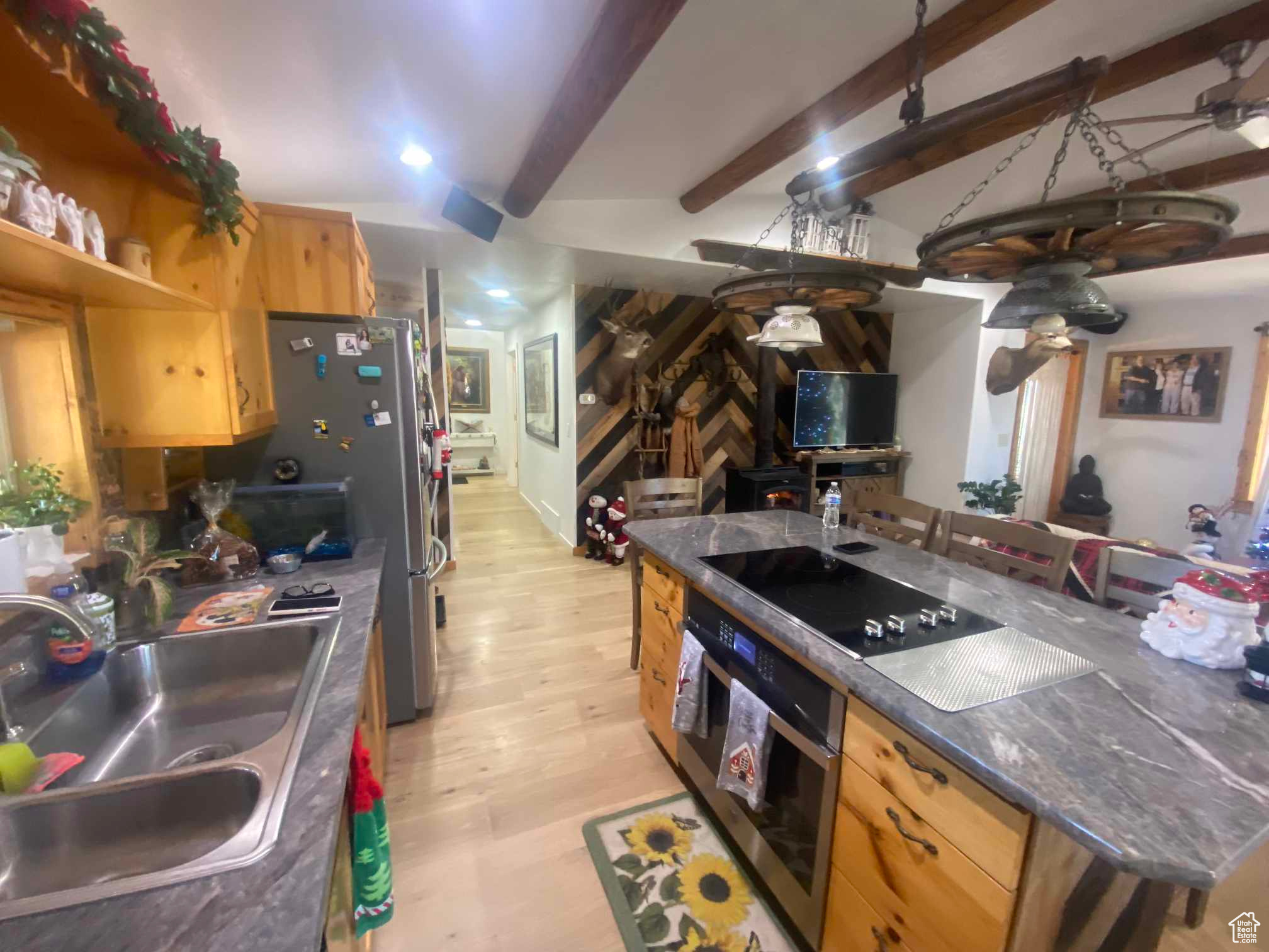 BANDANNA RANCH - Residential