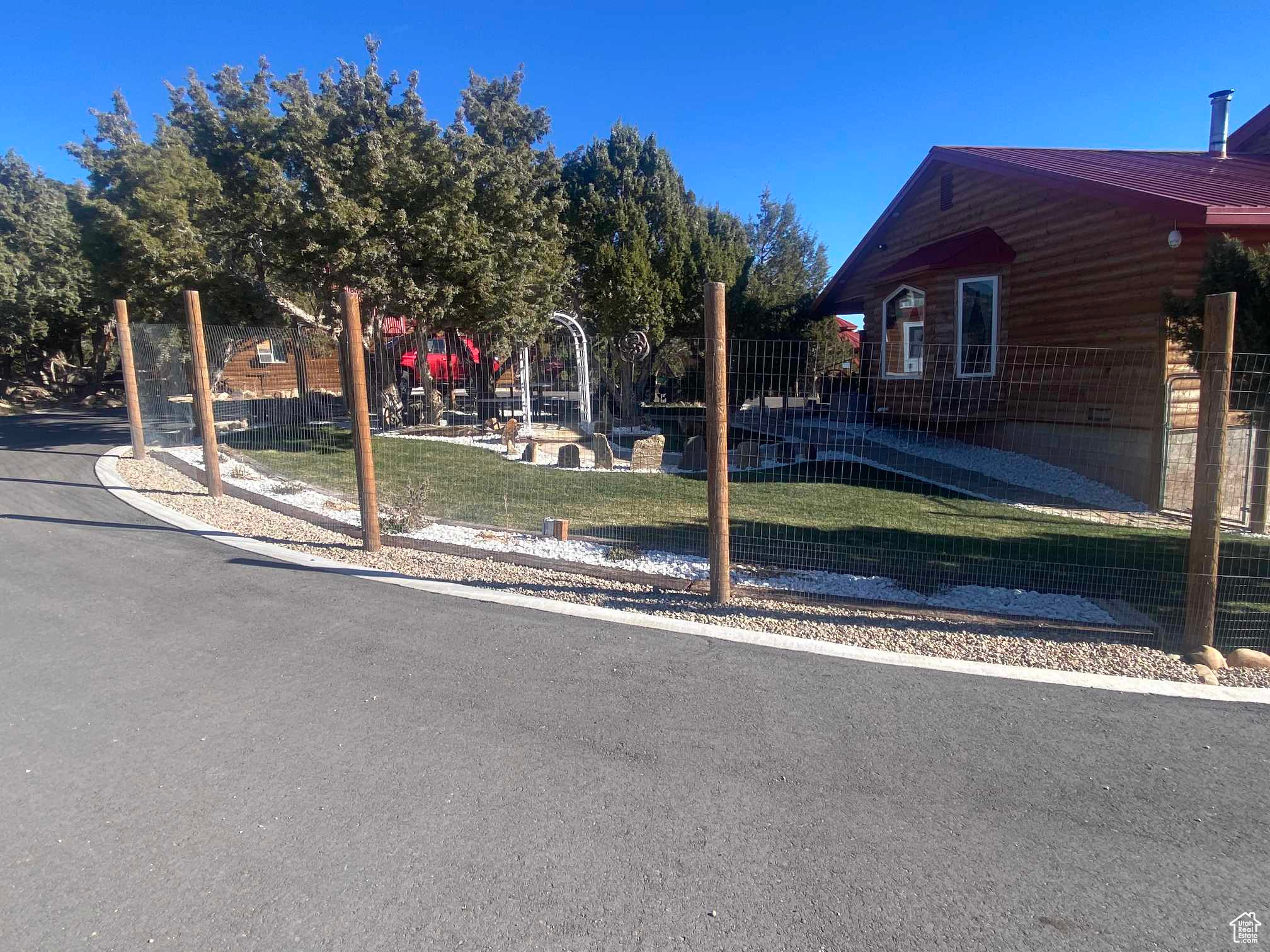 BANDANNA RANCH - Residential