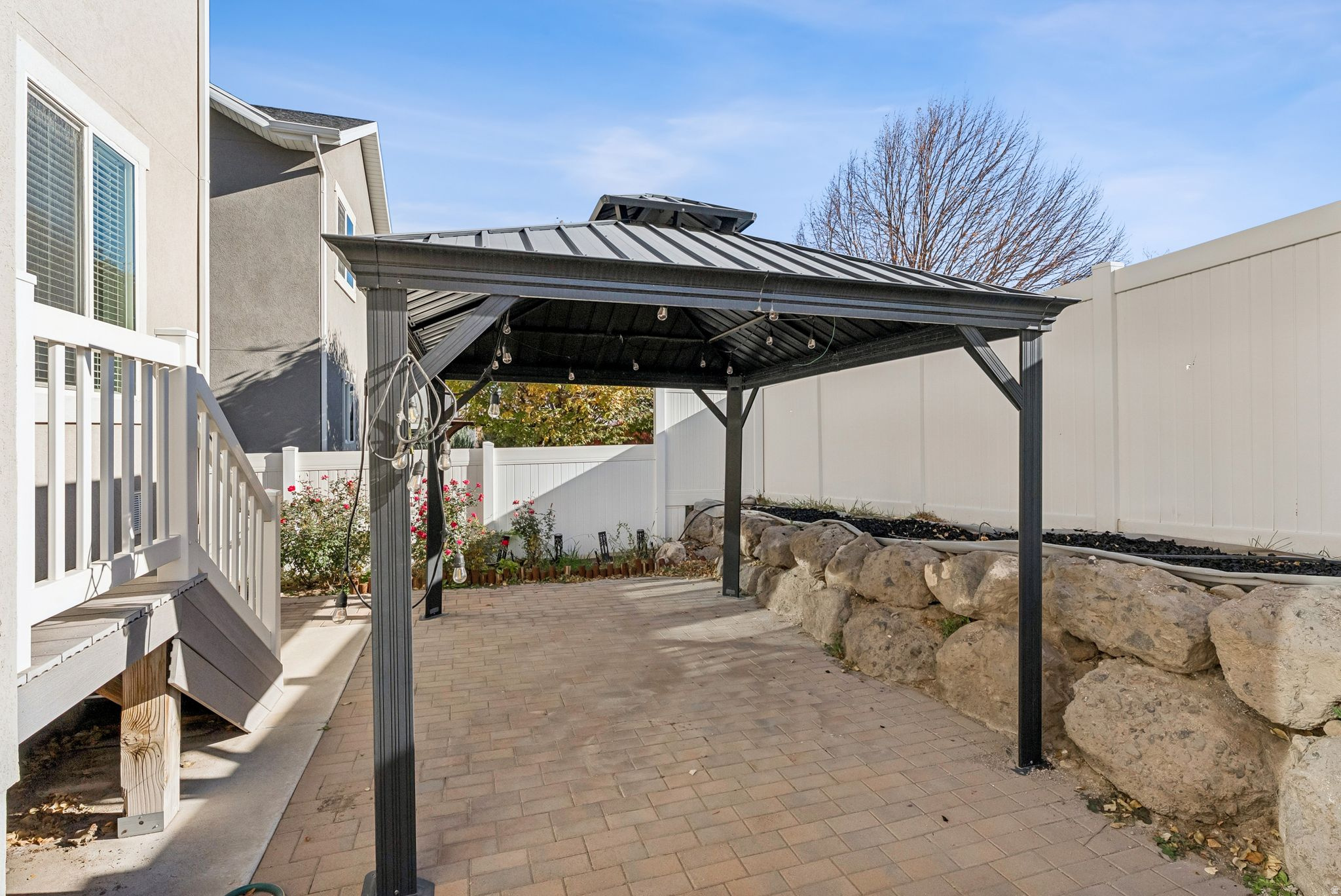 MOUNTAIN HEIGHTS - Residential