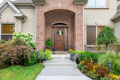 Tiny photo for 351 N DEERFIELD DR, Alpine, UT 84004 (MLS # 2107882)