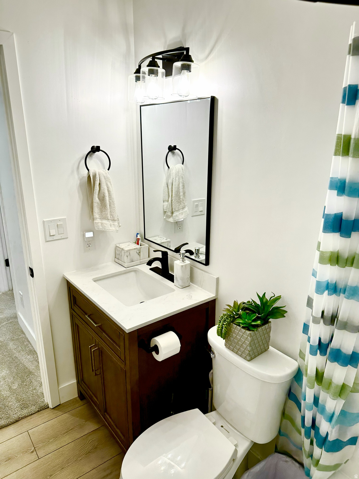 CHIMNEY ROCK AT RED HAWK RANCH - Residential