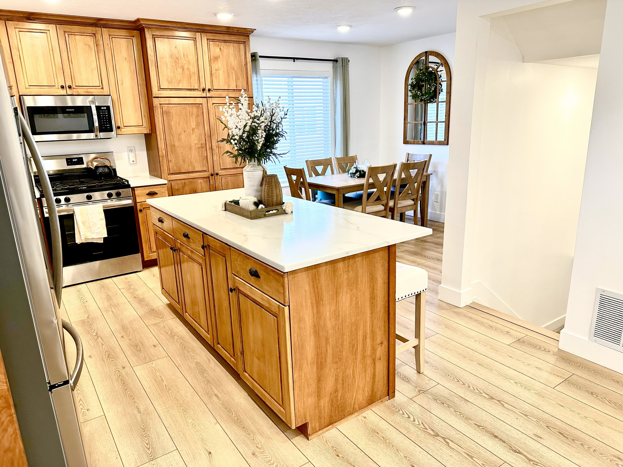 CHIMNEY ROCK AT RED HAWK RANCH - Residential