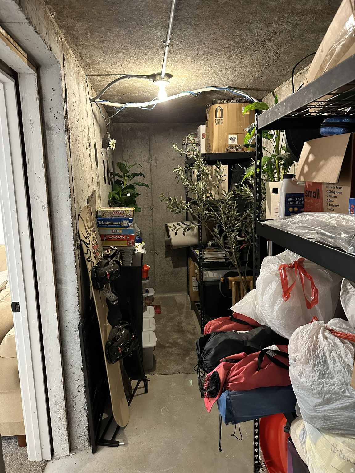 CHIMNEY ROCK AT RED HAWK RANCH - Residential