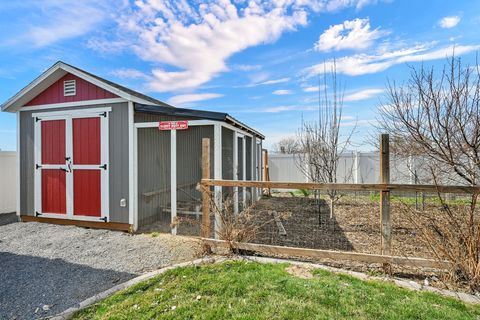 Tiny photo for 3056 S 1450 W, Perry, UT 84302 (MLS # 2144227)