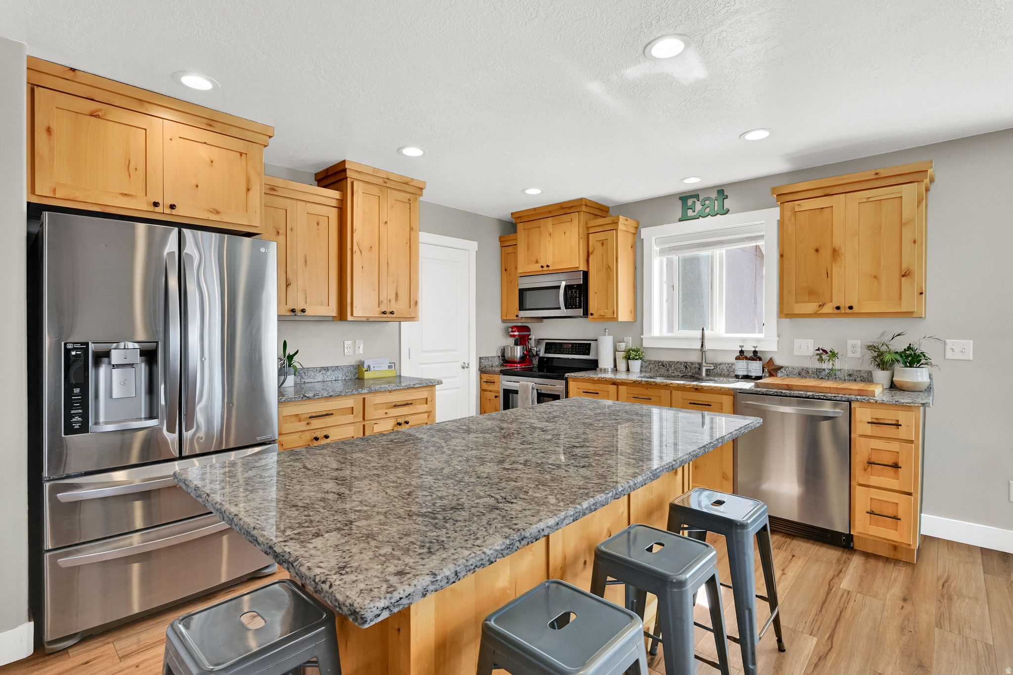 ORCHARD CREEK - Residential