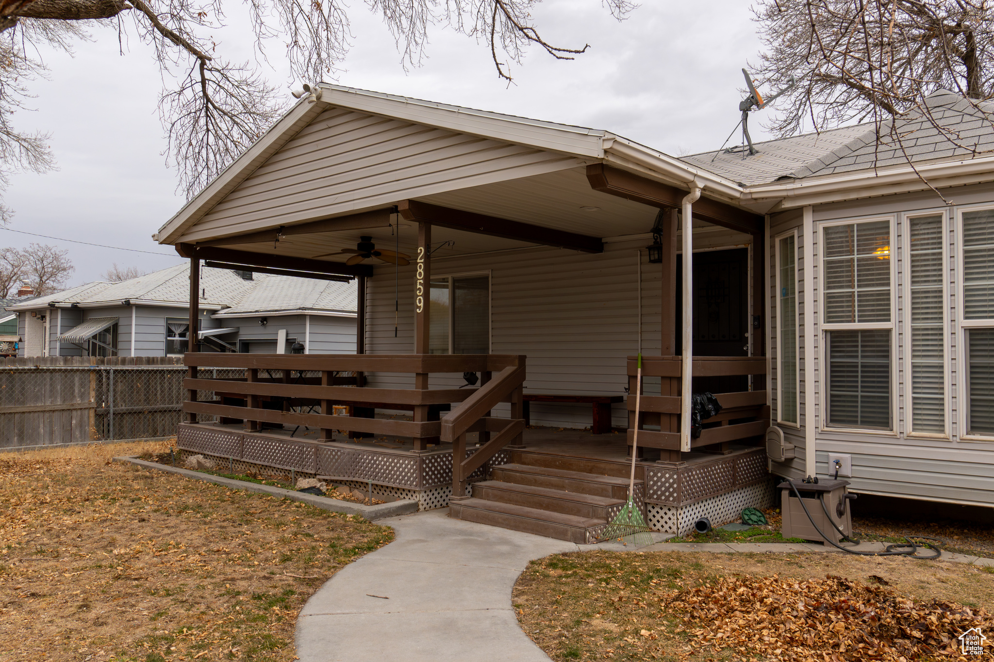 OQUIRRH HILLS SUB - Residential