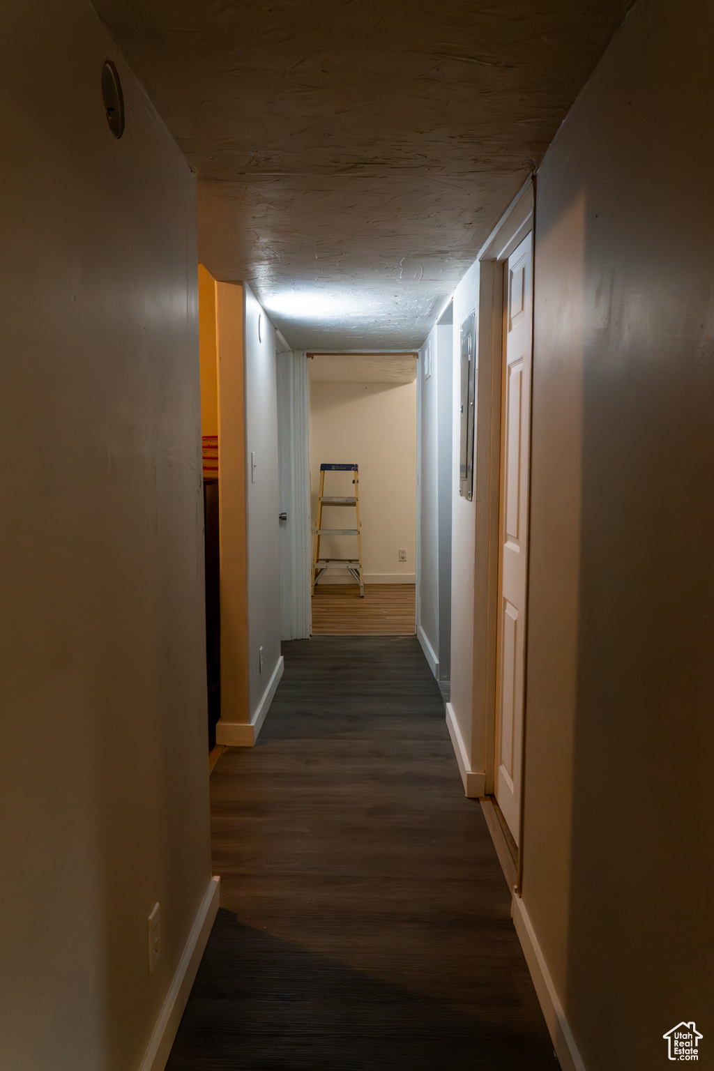 OQUIRRH HILLS SUB - Residential