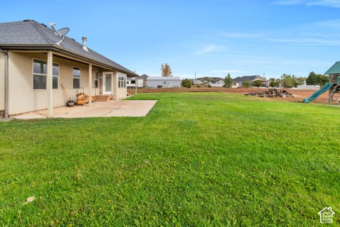 Tiny photo for 320 N 600 W, Blanding, UT 84511 (MLS # 2188760)