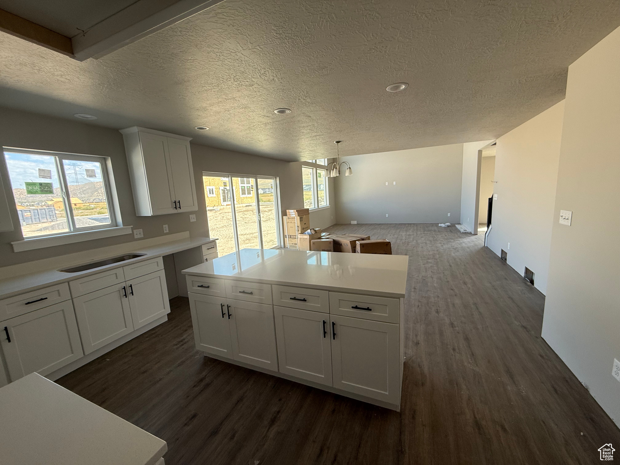 EAGLE POINT - Residential